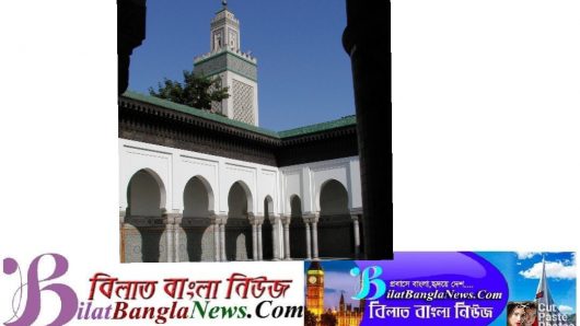 ৭৩টি মসজিদ বন্ধ করলো ফ্রান্স : দুশ্চিন্তায় সেখানকার মুসলিম