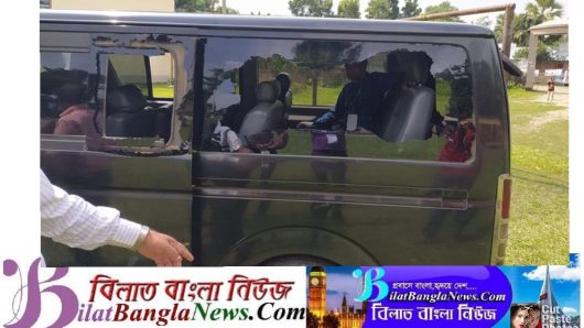 কুমিল্লায় ভোটকেন্দ্রে সংঘর্ষ, গাড়ি ভাঙচুর