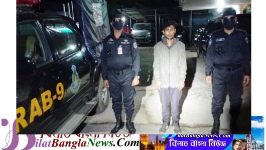 তাহিরপুর সীমান্তে ইয়াবা সহ ভারতীয় নাগরিক আটক