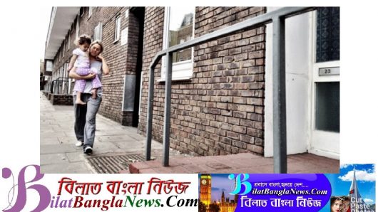ইংল্যান্ডে করোনাভাইরাসে প্রায় ৭ লাখ মানুষকে দারিদ্রসীমার নিচে নামিয়েছে