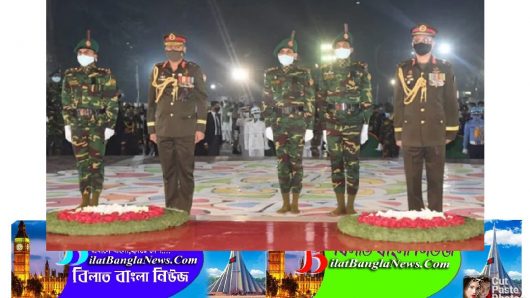 রাষ্ট্রপতি ও প্রধানমন্ত্রীর পক্ষে কেন্দ্রীয় শহীদ মিনারে পুষ্পস্তবক অর্পণ