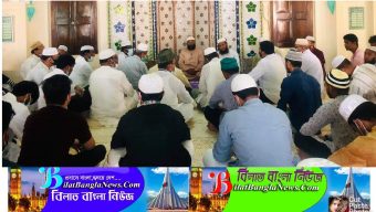 আব্দুস সামাদ আজাদের মৃত্যু বার্ষিকীতে পলিন বখত এর দোয়া মাহফিল