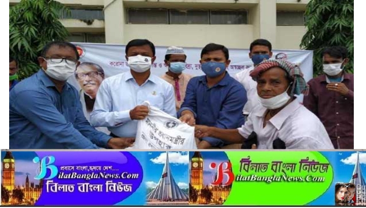 সুনামগঞ্জে দুস্থ, ভাসমান অসহায় পরিবারের মাঝে খাদ্য–সামগ্রী বিতরণ