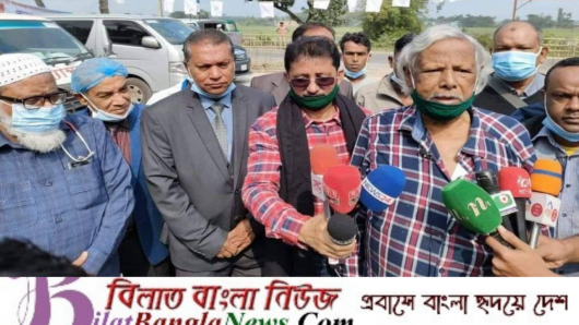 সরকার মানুষের অনুভূতি বুঝতে চায় না -ডা. জাফরুল্লাহ চৌধুরী