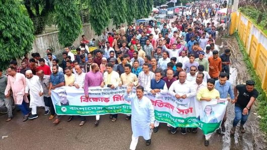 সুনামগঞ্জ আওয়ামীলীগের পৃথক পৃথক মিছিল সমাবেশ