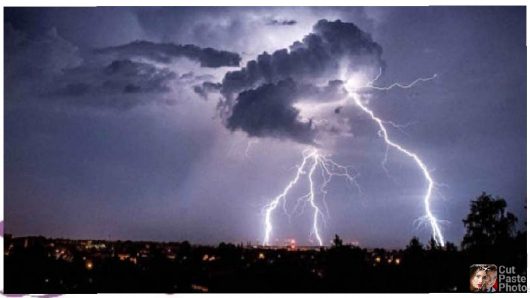 বজ্রপাতে বিহারে ১০ জনের মৃত্যু