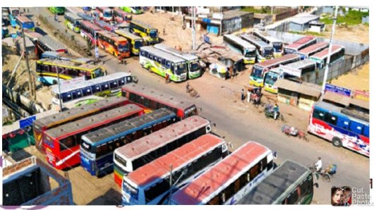 গণপরিবহন ধর্মঘটের কারণ সুনামগঞ্জ বাসী চরম দুর্ভোগ পোহাচ্ছেন