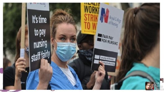 প্রথমবার ধর্মঘটে যাচ্ছেন ব্রিটিশ নার্সরা