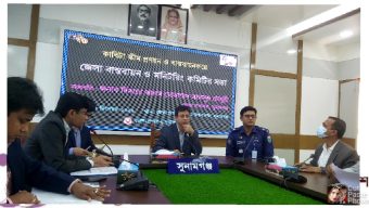 অতীতের অভিজ্ঞতার আলোকে হাওর রক্ষাবাঁধের কাজ করার আহ্বান সুনামগঞ্জের জেলা প্রশাসকের