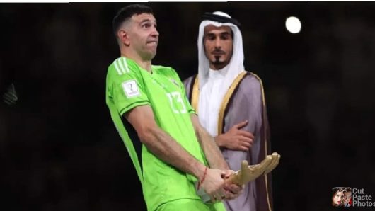 গোল্ডেন গ্লাভস নিয়ে অশ্লীল ভঙ্গি,বিতর্কের মুখে মার্তিনেজ