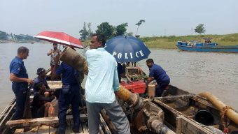 ছাতকে অবৈধভাবে বালু উত্তোলন করায় এক লাখ টাকা জরিমানা
