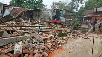 সুনামগঞ্জ শহরের জলাবদ্ধতা থেকে মুক্তির জন্য অবৈধ দখলকৃত ৫টি খাল উচ্ছেদ অভিযান শুরু