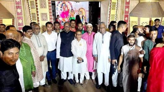 ছাতকের বিভিন্ন পুজা মন্ডপ পরিদর্শনে মুহিবুর রহমান মানিক এমপি