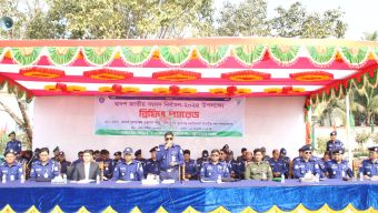 সুনামগঞ্জ জেলায় দ্বাদশ জাতীয় সংসদ নির্বাচন-২০২৪ উপলক্ষ্যে পুলিশের ব্রিফিং প্যারেড অনুষ্ঠিত