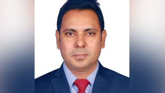 অপকর্ম ঢাকতে প্রশাসনের পৃষ্ঠপোষকতায় সেই ইউএনও রাসেলের পক্ষে মানববন্ধন