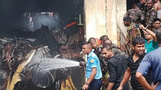 বিমান বিধ্বস্তে নিহতের সংখ্যা বেড়ে ৩১ : আইএসপিআর