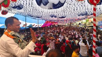 মধ্যনগরে কামরুলের জনসভায় জনতার ঢল।