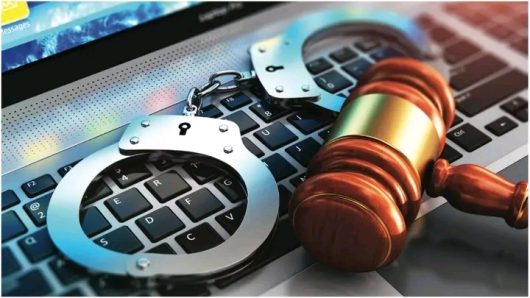 ইন্টারনেটে সাম্প্রদায়িক বিদ্বেষ ছড়ালে ৫ বছর কারাদণ্ড ও ৯৯ কোটি টাকা জরিমানা