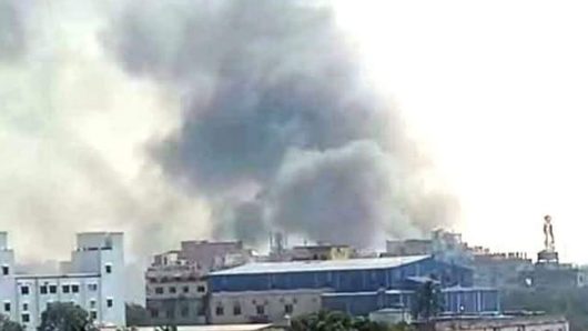 গাজীপুরের টঙ্গীতে তুলার গুদামে আগুন, নিয়ন্ত্রণে ৭ ইউনিট