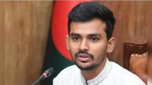 পদত্যাগ করবেন উপদেষ্টা আসিফ, ঢাকা থেকেই নির্বাচনের ঘোষণা