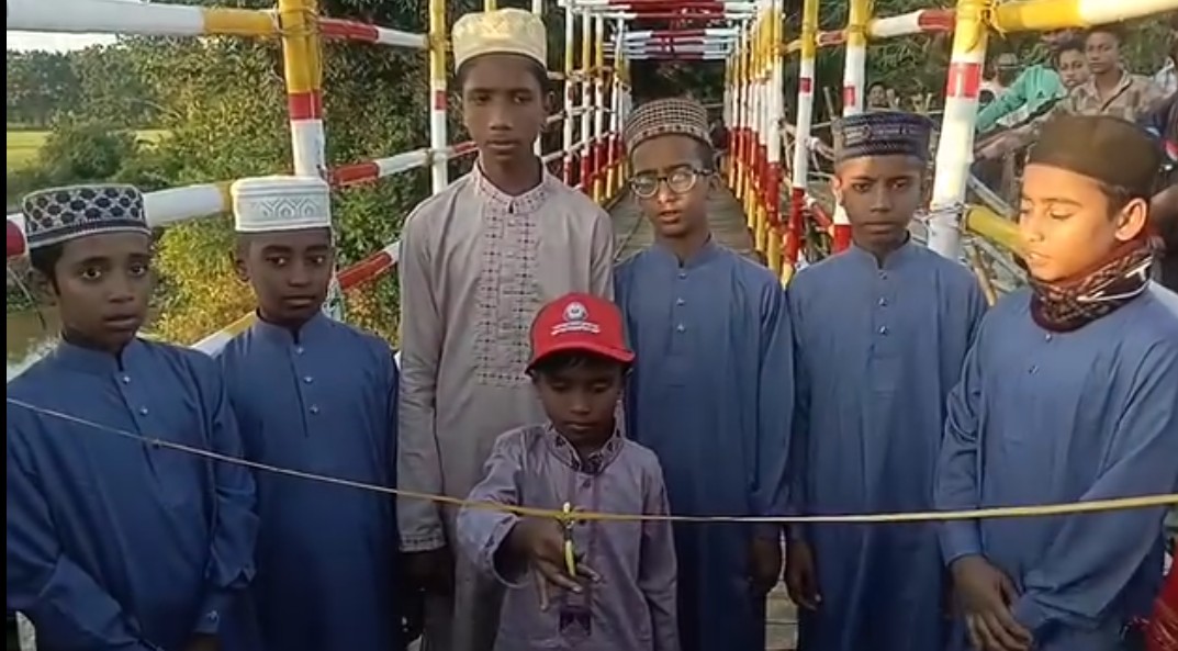 ছাতকে নরসিংপুর–জোরাপানি সড়কে অস্থায়ী সেতু ‘উত্তর সুরমা সেতুবন্ধন’ উদ্বোধন