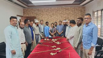 সুনামগঞ্জ চেম্বার অব কমার্সের নব নির্বাচিত কমিটির দায়িত্ব গ্রহণ।