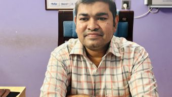 সাতক্ষীরা মেডিকেল কলেজ হাসপাতালে ডা. ফয়সাল আহমেদের যোগদান