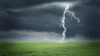 সুনামগঞ্জে বজ্রপাতে ৫ কৃষক নিহত।