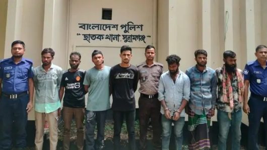 ছাতকে থানা ও নৌ- পুলিশের অভিযানে ৭ আসামি গ্রেফতার,ইয়াবা সহ ৩ জন