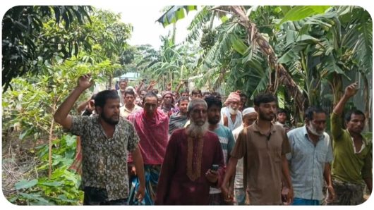 সুনামগঞ্জে ক্ষতিগ্রস্ত কৃষকদের তালিকায় অনিয়মের অভিযোগ। বিভিন্ন স্হানে বিক্ষোভ। কৃষকরা ফুঁসে ওঠছে।