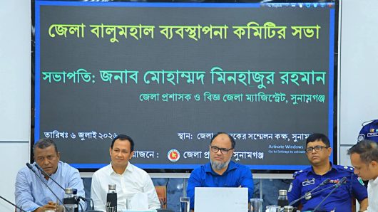 অবৈধ বালু- খেকোদের বিরুদ্ধ টাস্কফোর্স অভিযান জোরদারের সিদ্ধান্ত।