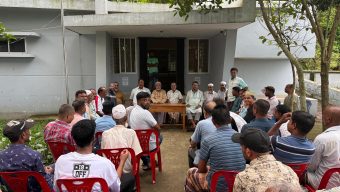 ছাতকে সাংবাদিকের ওপর হামলার ঘটনা নিষ্পত্তি, প্রকাশ্যে অভিযুক্তের ক্ষমা প্রার্থনা
