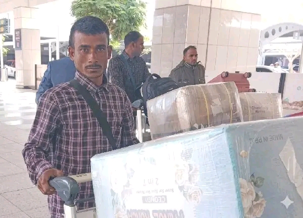 ঢাকার বিমানবন্দর থেকে জগন্নাথপুরের প্রবাসফেরত সুজন নিখোঁজ