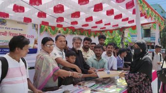সুনামগঞ্জে বিনামূল্যে শিক্ষার্থীদের বই বিতরণ